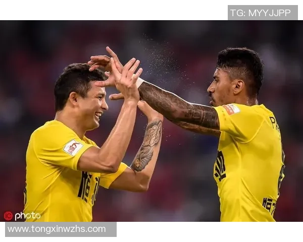 上海足球队强势领跑锦标赛积分榜成功斩获100分展现冠军实力 上海足球队强势领跑锦标赛积分榜成功斩获100分展现冠军实力