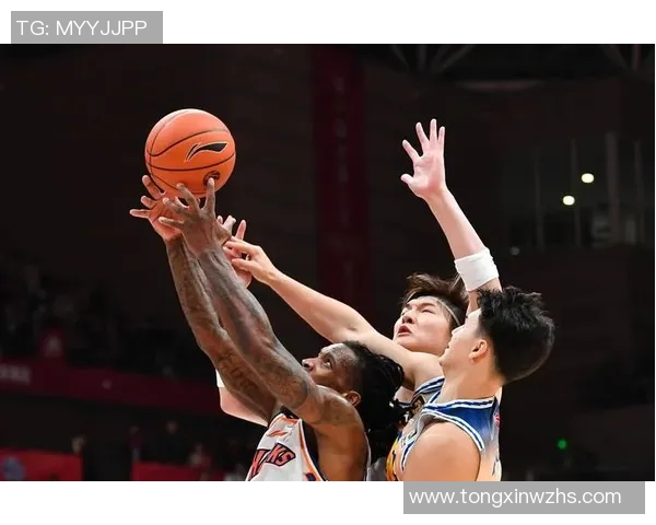 上海篮球队重塑辉煌之路探索杯赛新机遇与挑战 上海篮球队重塑辉煌之路探索杯赛新机遇与挑战